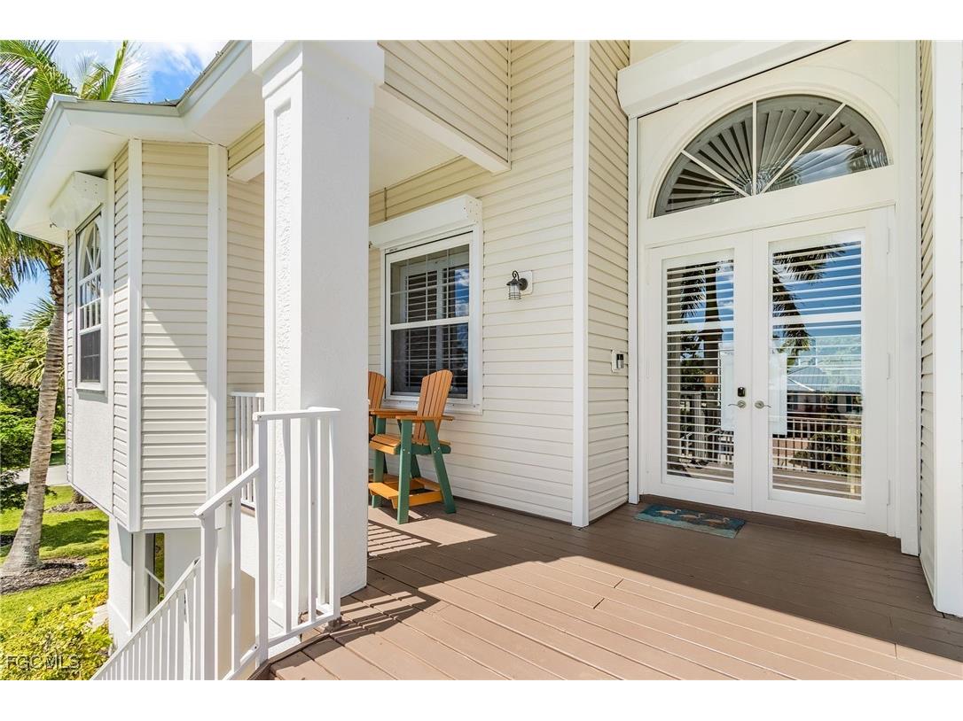 3351 Barra Circle Sanibel FL 33957 2025019988 image4