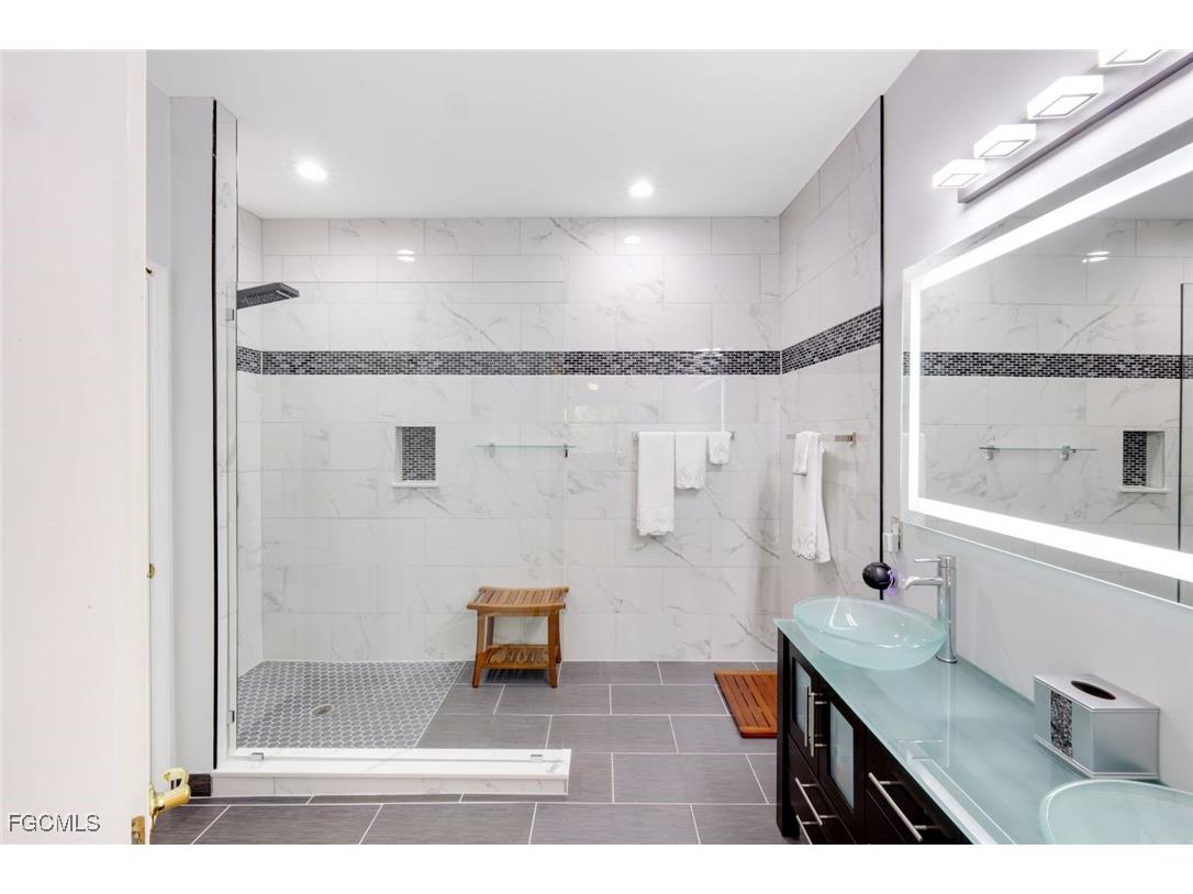 3351 Midship Drive North Fort Myers FL 33903 2025014662 image17