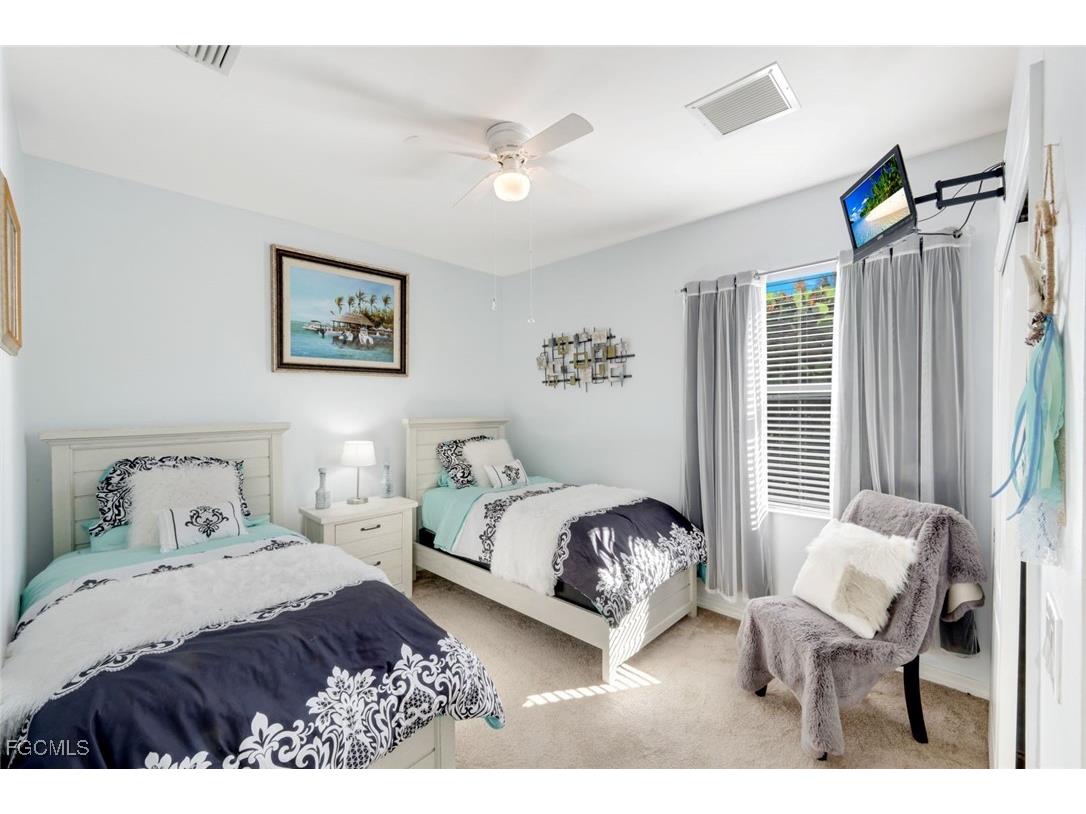 3351 Midship Drive North Fort Myers FL 33903 2025014662 image19