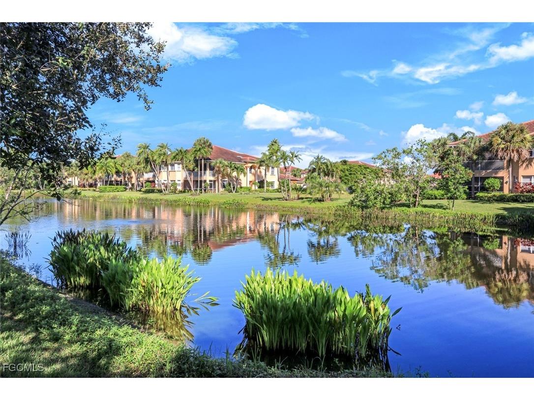 3351 Midship Drive North Fort Myers FL 33903 2025014662 image4