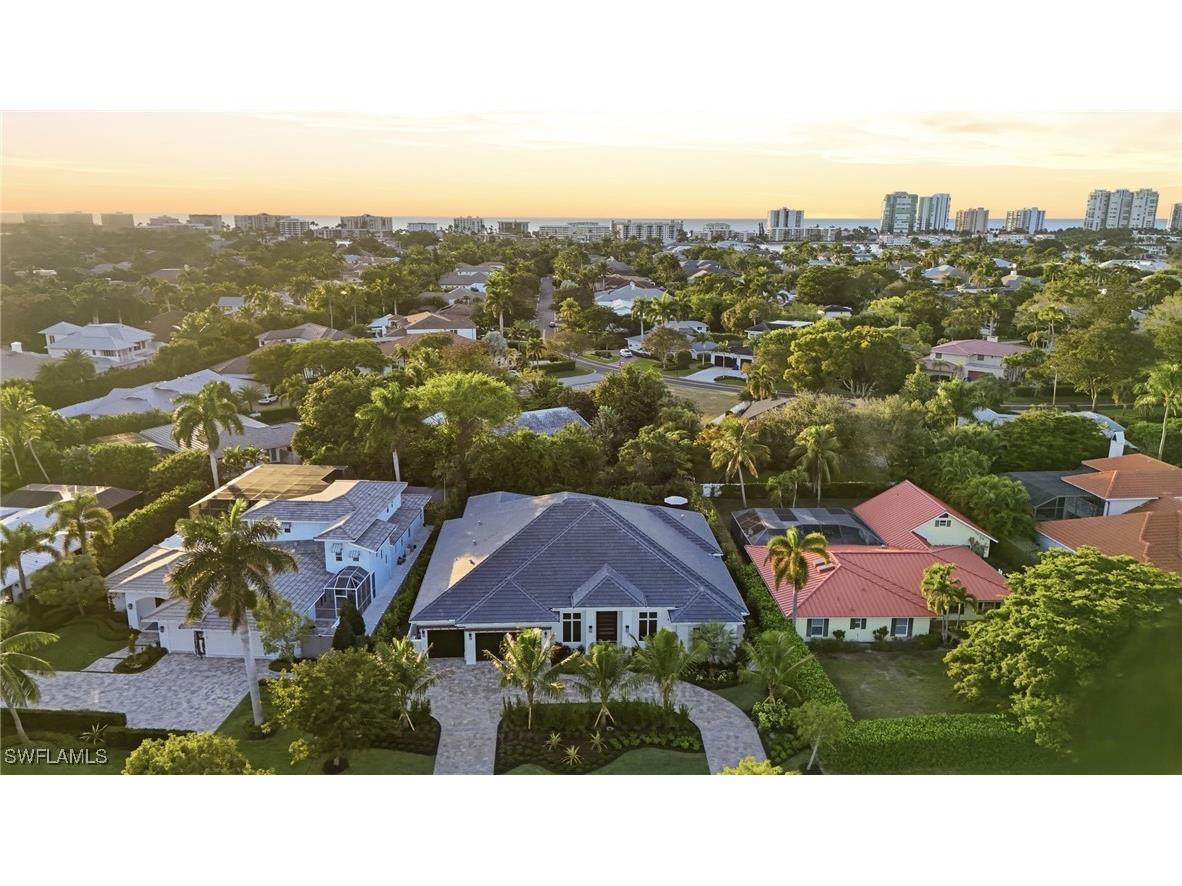 3353 Binnacle Drive Naples FL 34103 225083530 image2