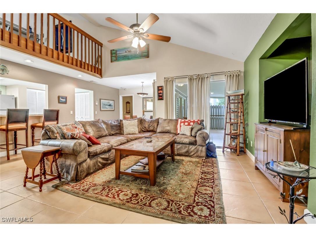 3354 Timberwood Circle Naples FL 34105 223040156 image1