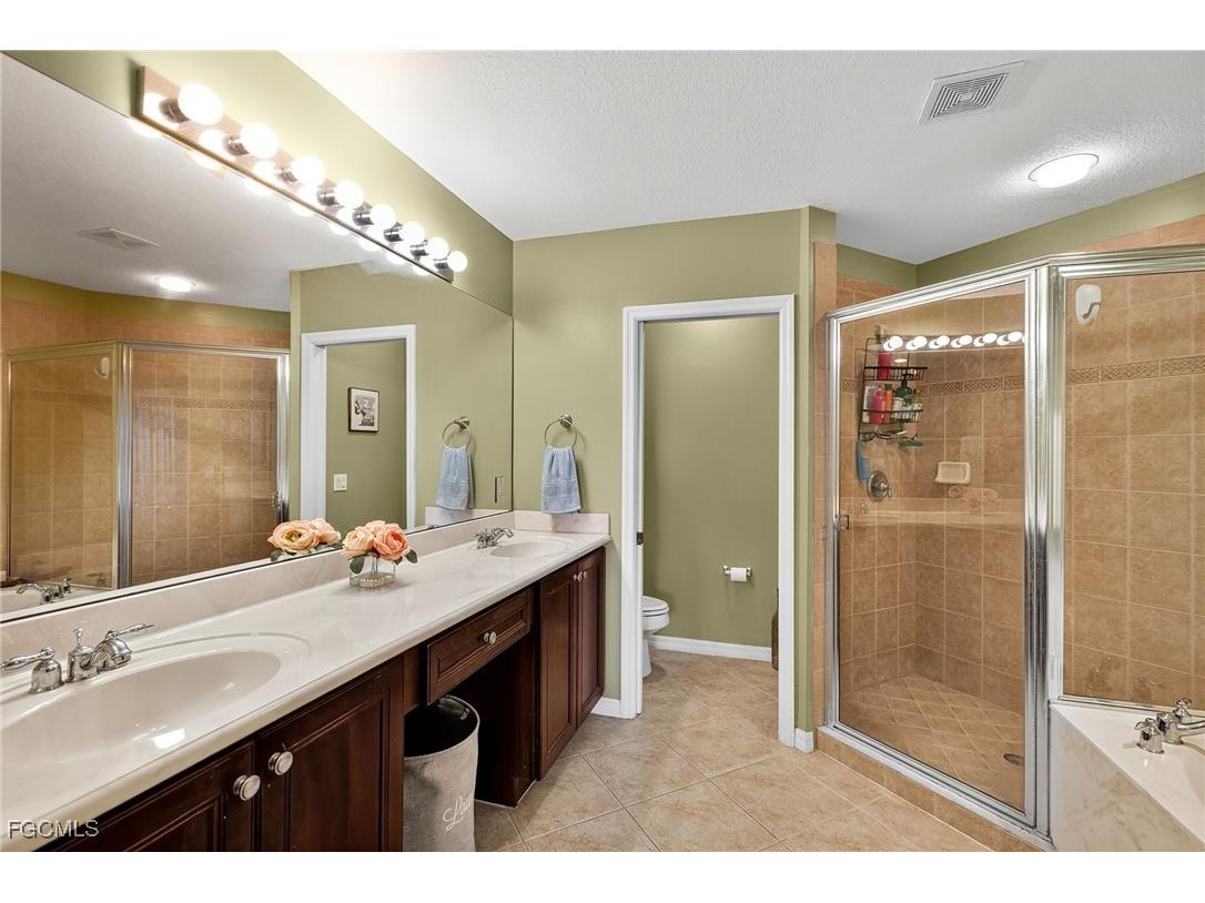 3355 Dandolo Circle Cape Coral FL 33909 2025020645 image17