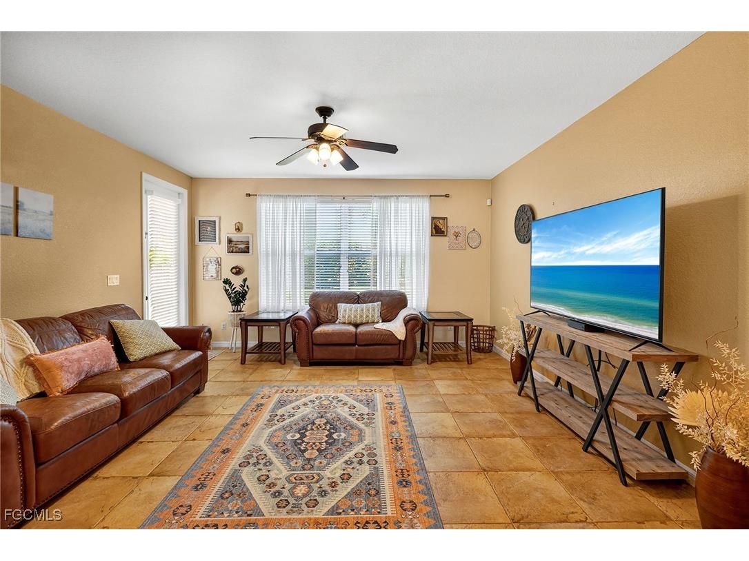 3355 Dandolo Circle Cape Coral FL 33909 2025020645 image7