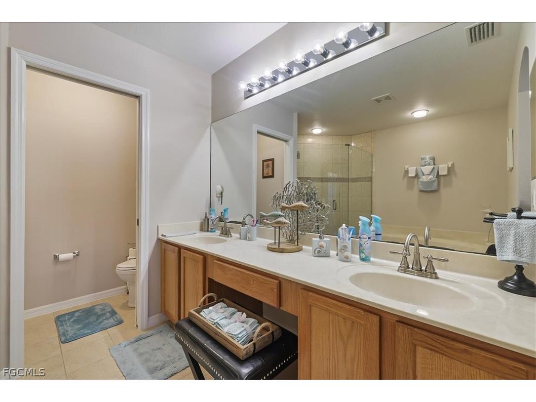 3357 Dandolo Circle Cape Coral FL 33909 2026006052 image17