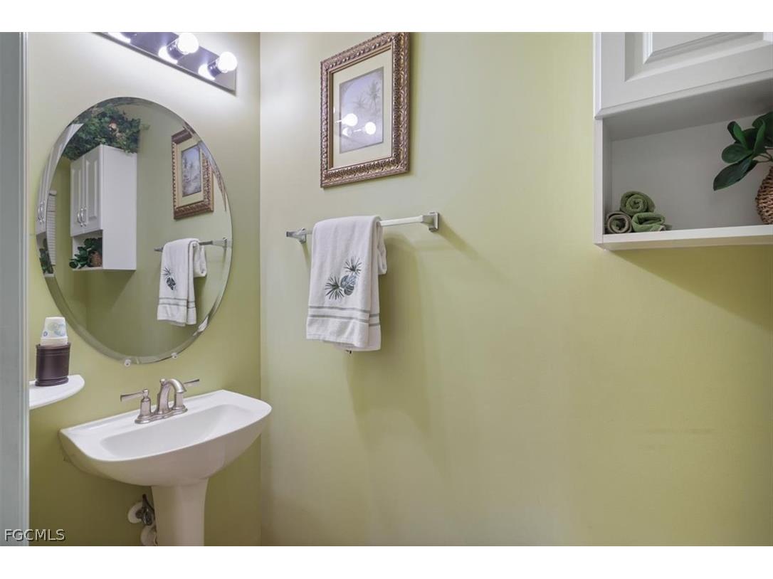 3357 Dandolo Circle Cape Coral FL 33909 2026006052 image4