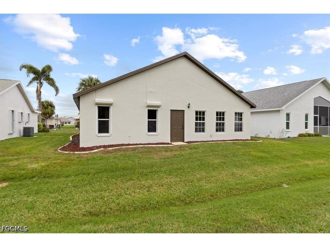 3358 Sabal Springs Boulevard North Fort Myers FL 33917 2026019624 image24