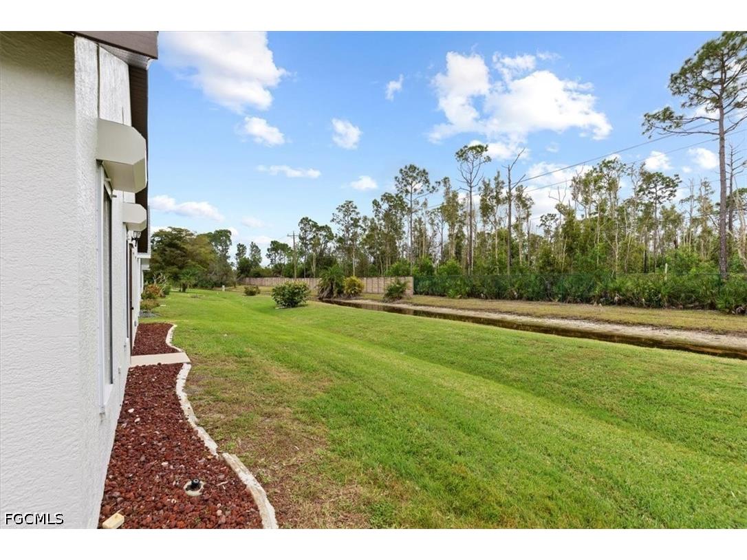 3358 Sabal Springs Boulevard North Fort Myers FL 33917 2026019624 image25
