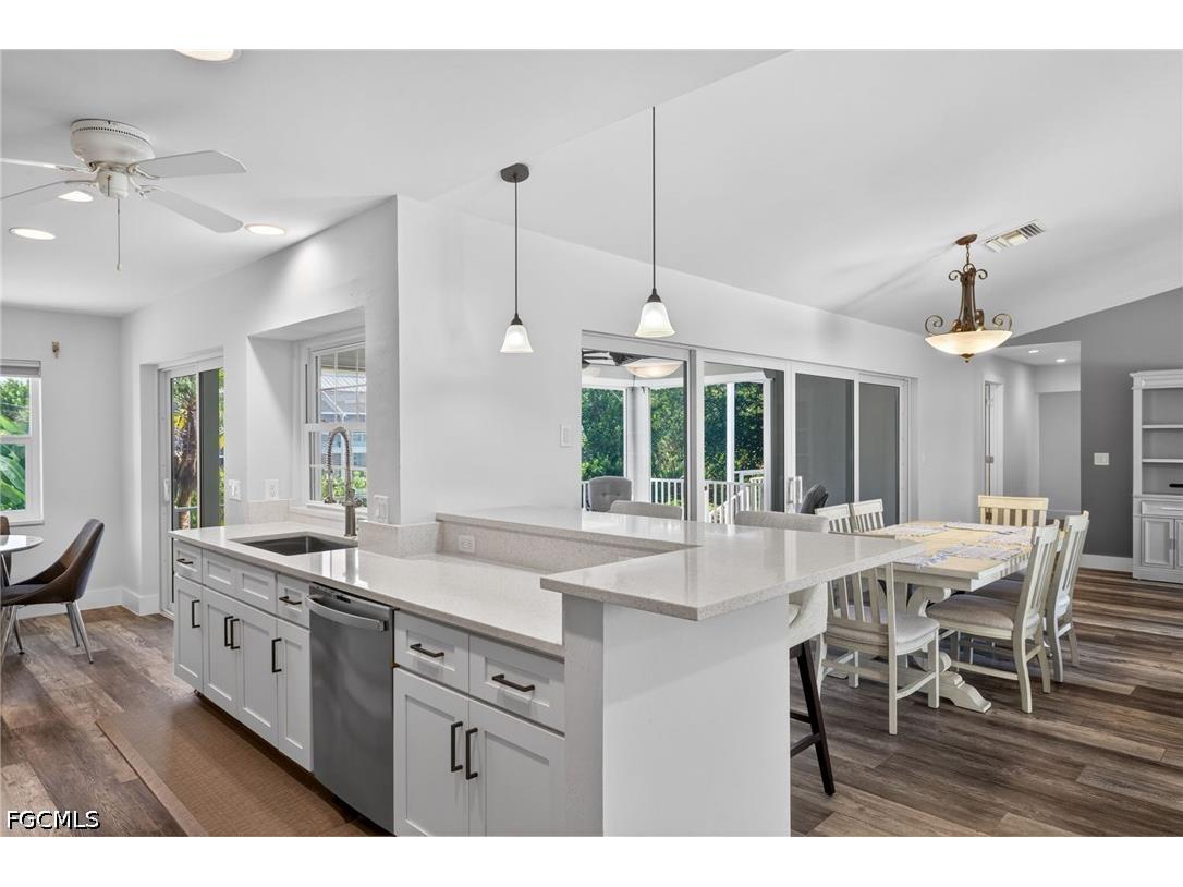 3359 Barra Circle Sanibel FL 33957 2026022809 image11