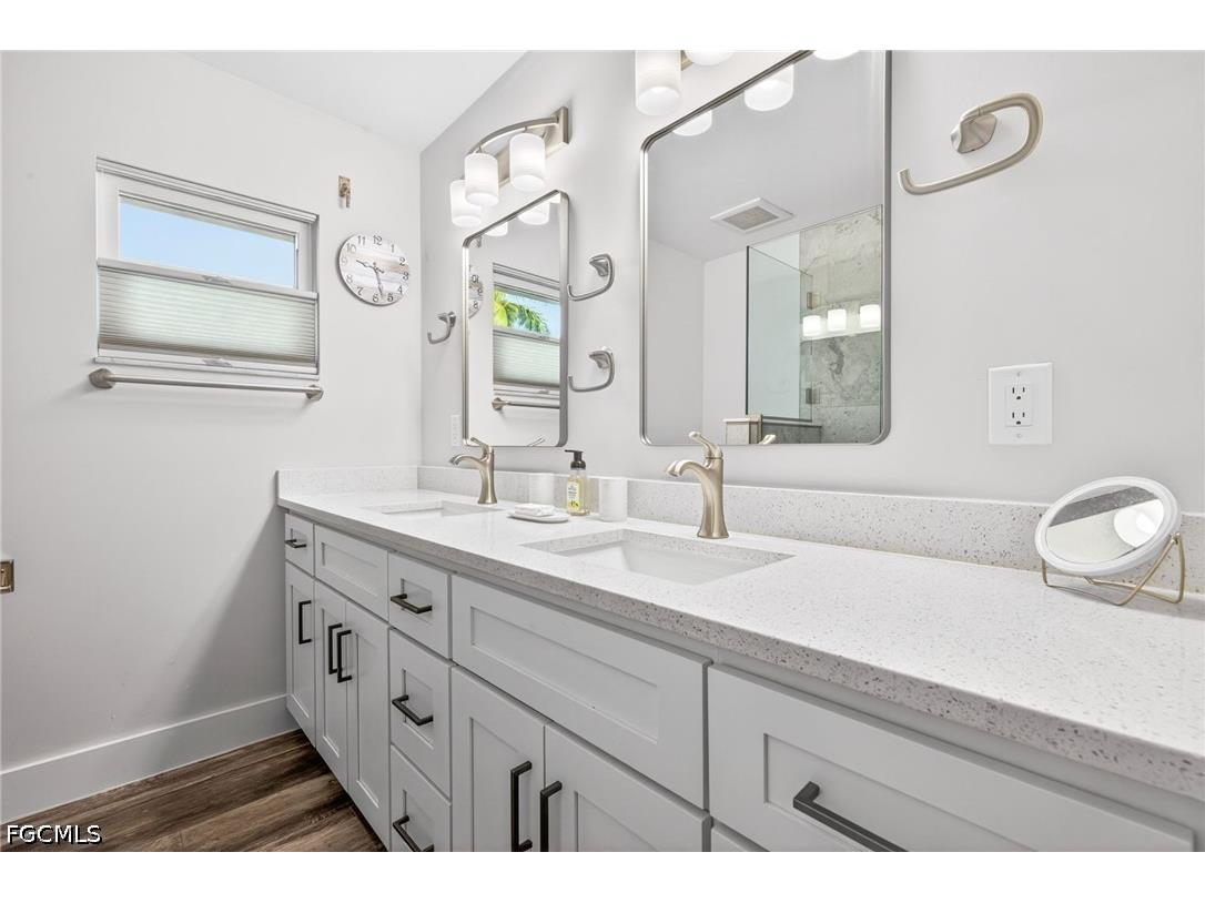 3359 Barra Circle Sanibel FL 33957 2026022809 image27
