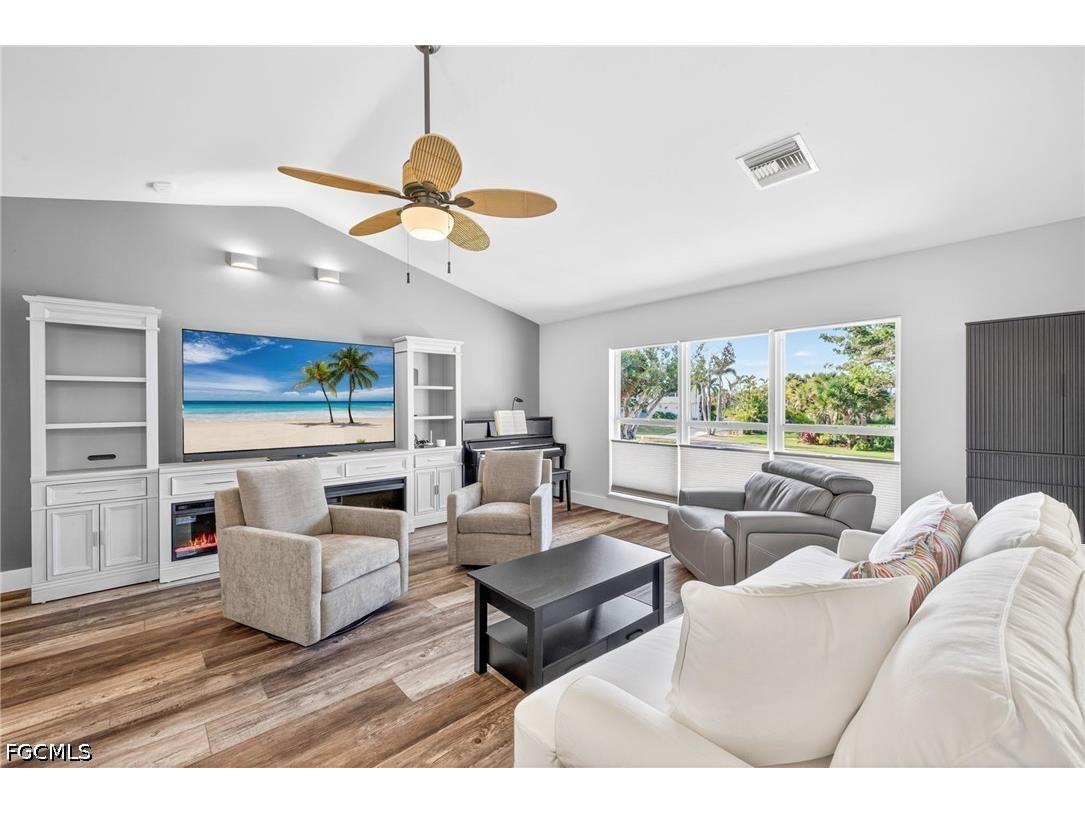 3359 Barra Circle Sanibel FL 33957 2026022809 image4
