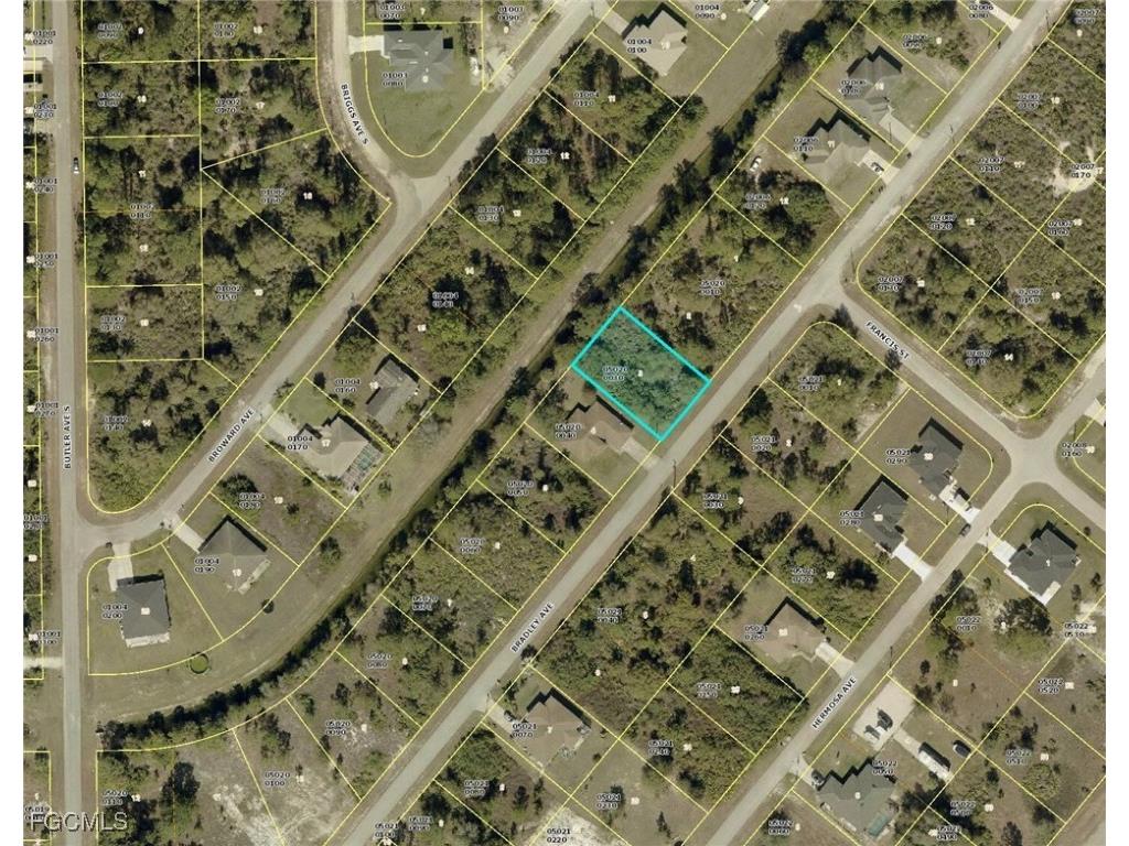 336 Bradley Avenue Lehigh Acres FL 33974 2025014600 image2