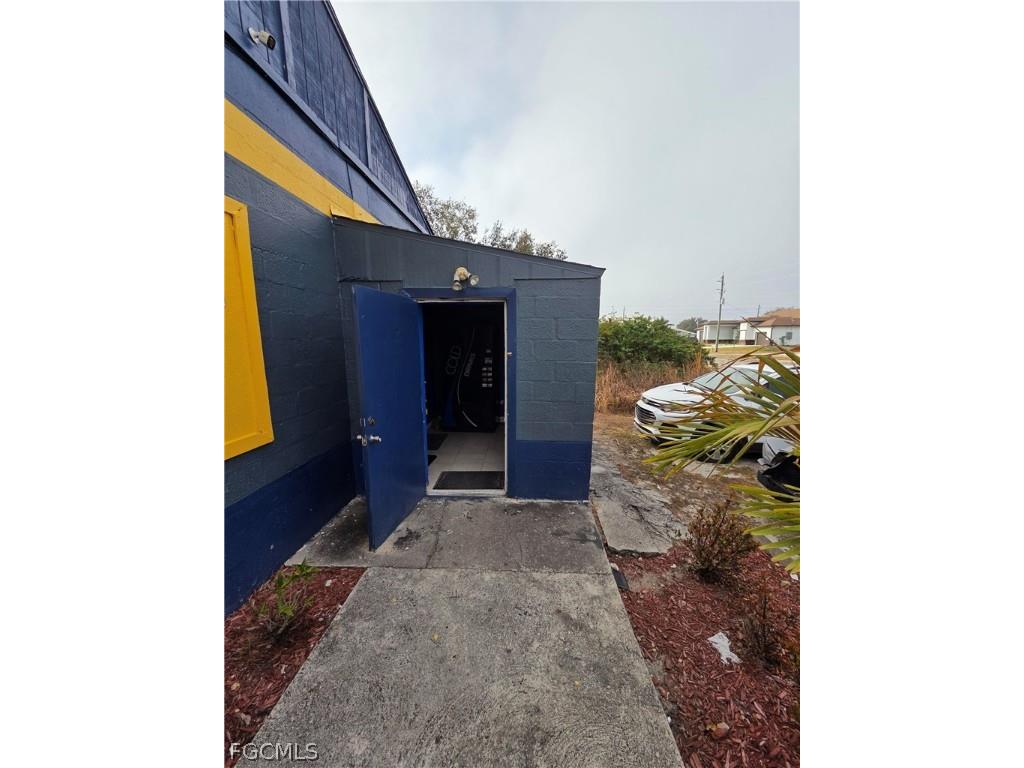 336 Gunnery Road S Lehigh Acres FL 33973 2026007904 image14