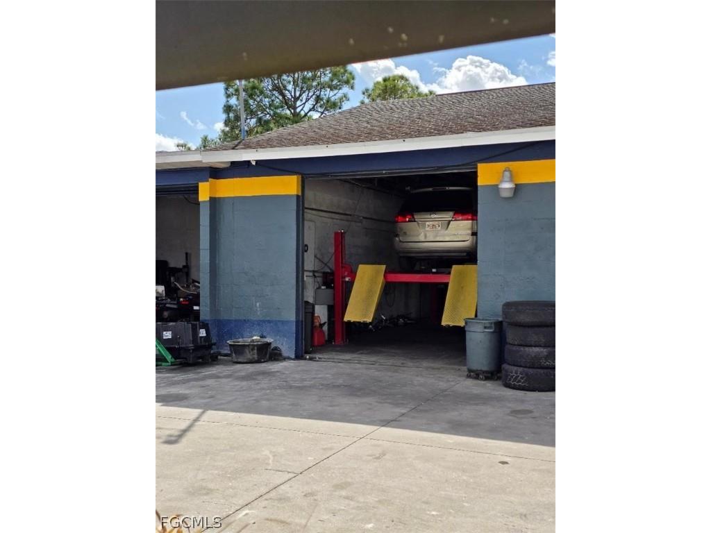 336 Gunnery Road S Lehigh Acres FL 33973 2026007904 image7