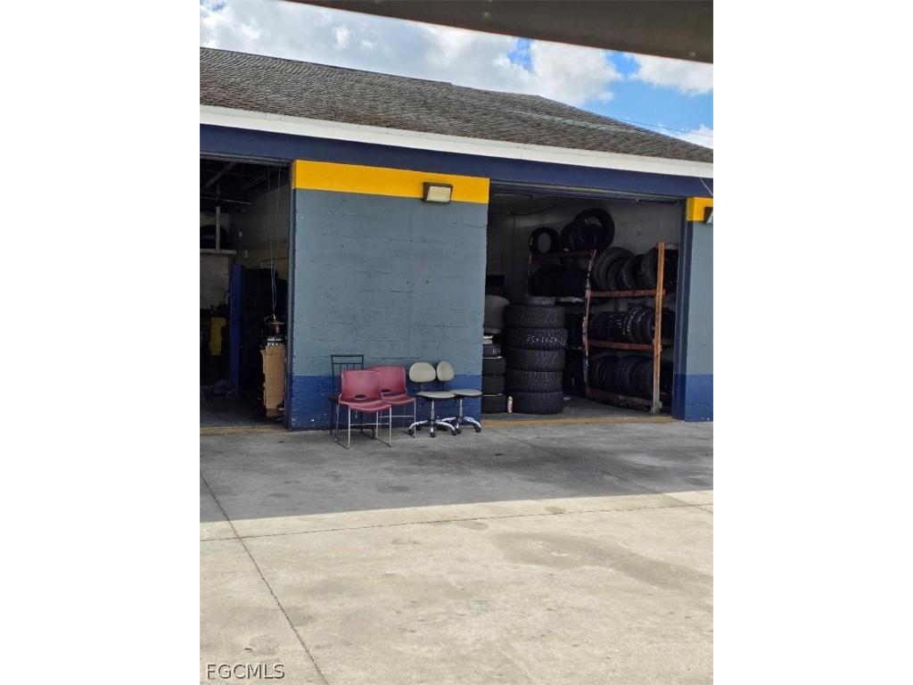 336 Gunnery Road S Lehigh Acres FL 33973 2026007904 image8