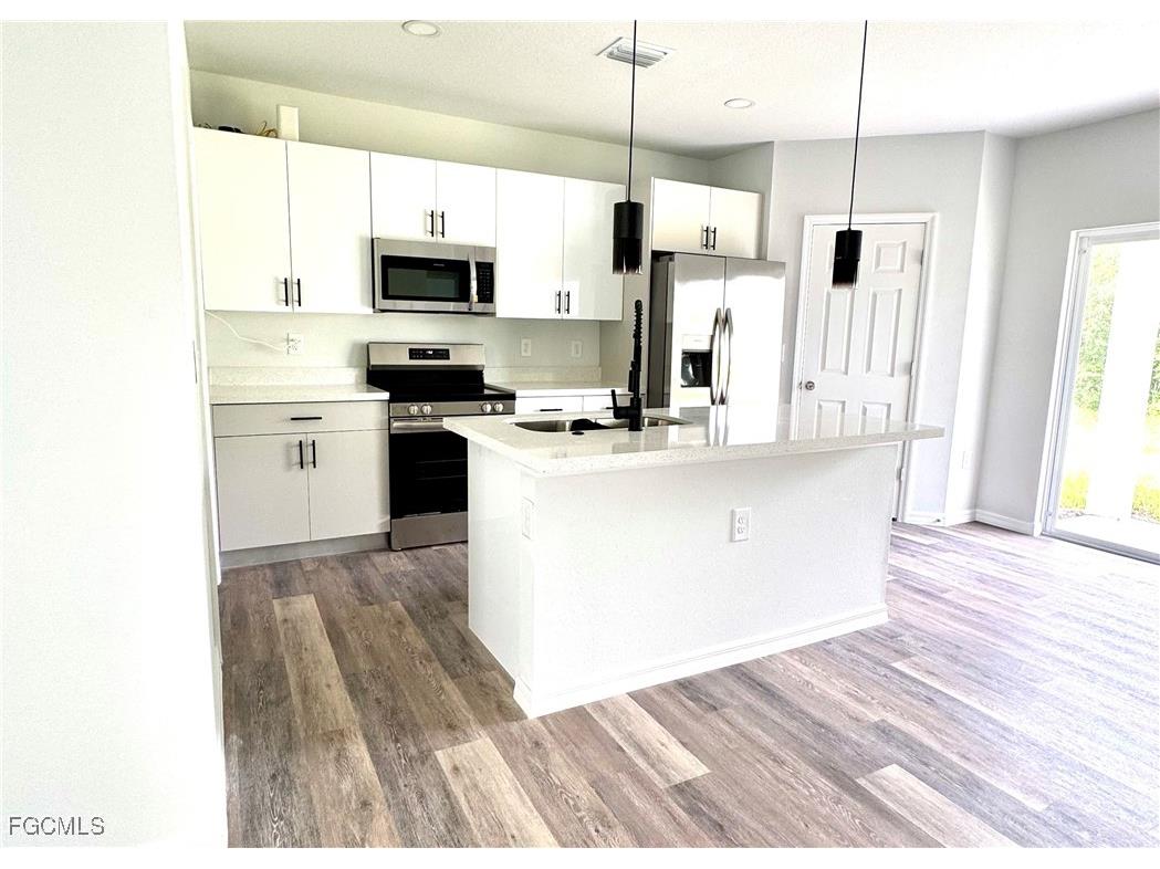 336 Hermosa Avenue Lehigh Acres FL 33974 2026000908 image3