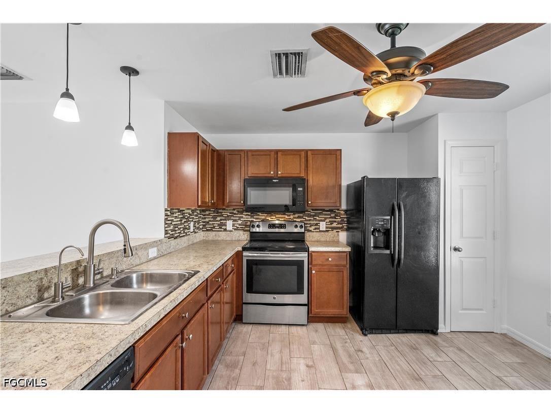 336 NE 30th Terrace Cape Coral FL 33909 2026024142 image23