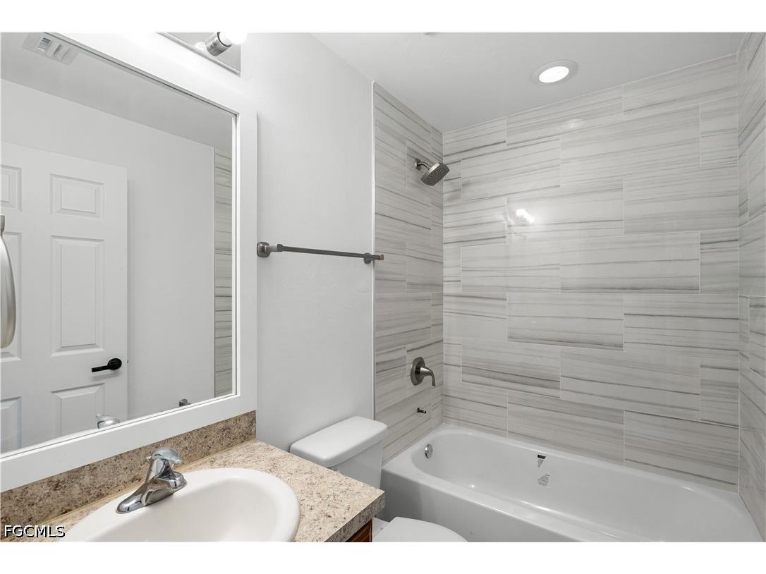 336 NE 30th Terrace Cape Coral FL 33909 2026024142 image34