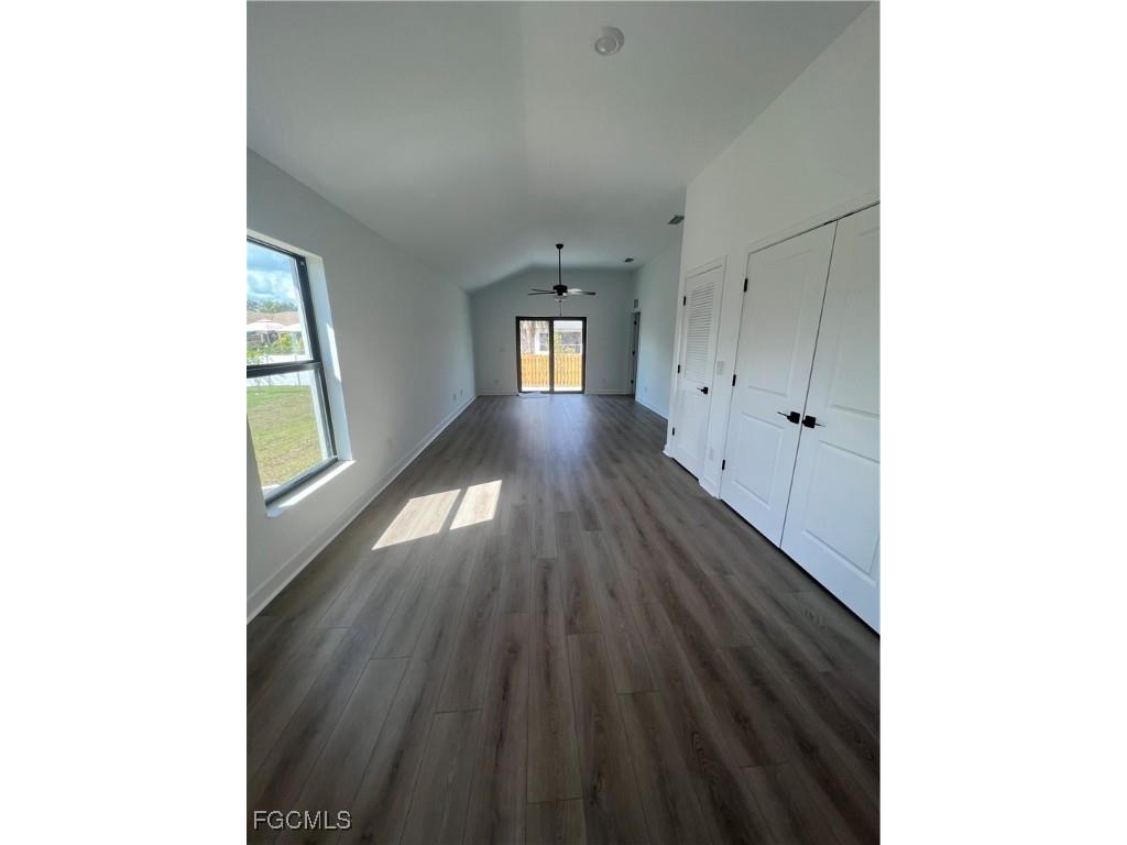 336 Parkdale Boulevard Lehigh Acres FL 33974 2025026364 image4