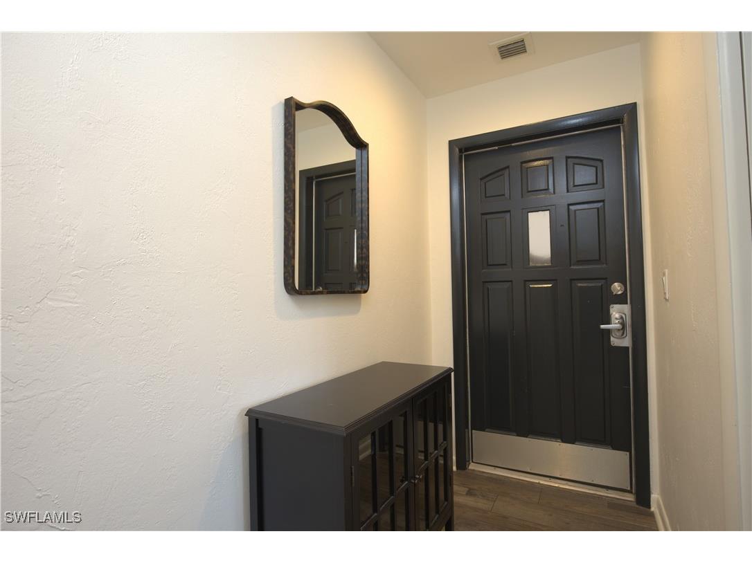 3360 10th Street N #1210 Naples FL 34103 225057805 image26