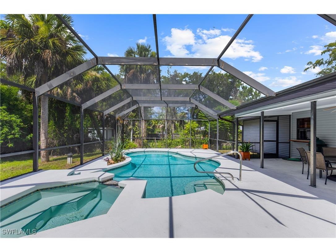 3360 11th Avenue SW Naples FL 34117 225065421 image1