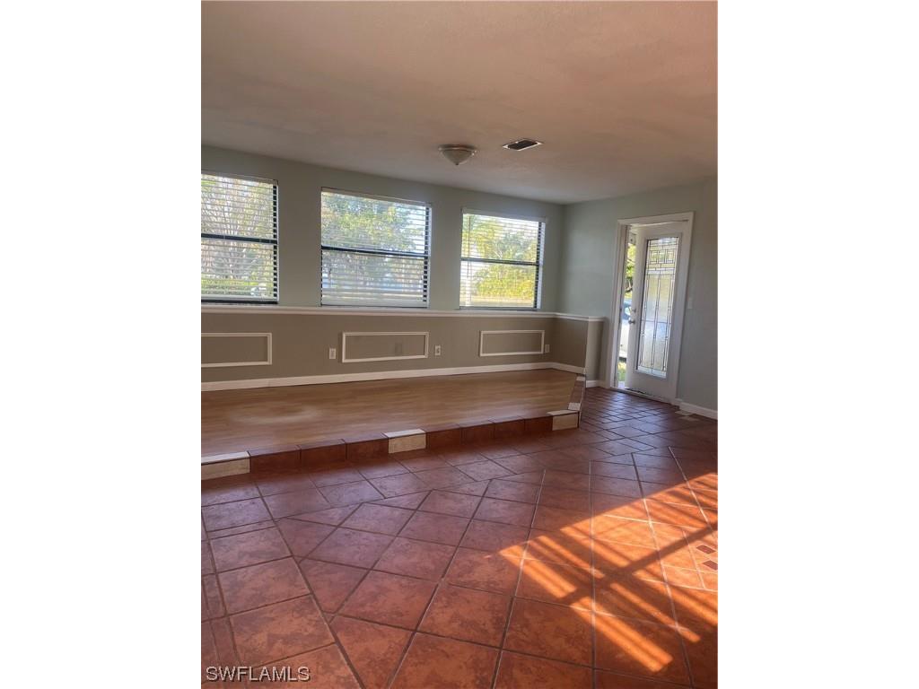 3360 E Riverside Drive Fort Myers FL 33916 224000637 image1