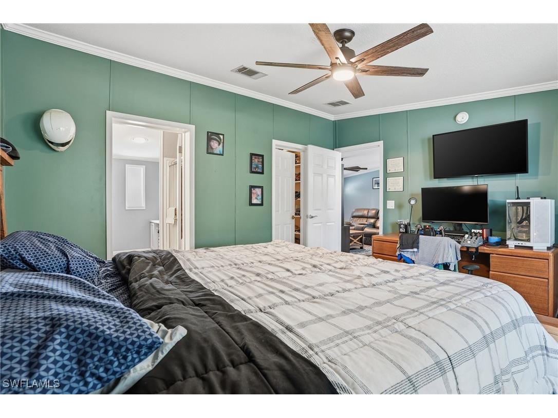 3361 2nd Avenue NE Naples FL 34120 226003075 image15