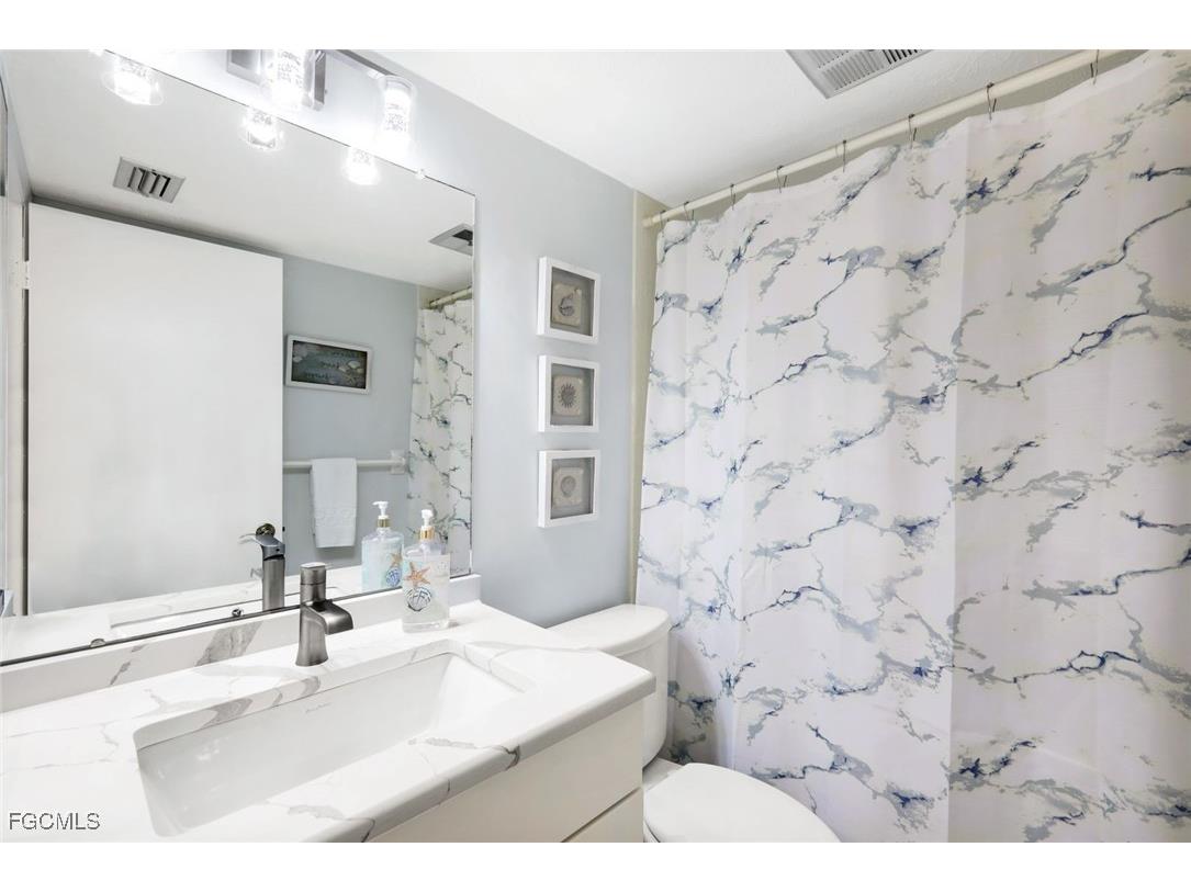 3361 N Key Drive #109 North Fort Myers FL 33903 2025022603 image25