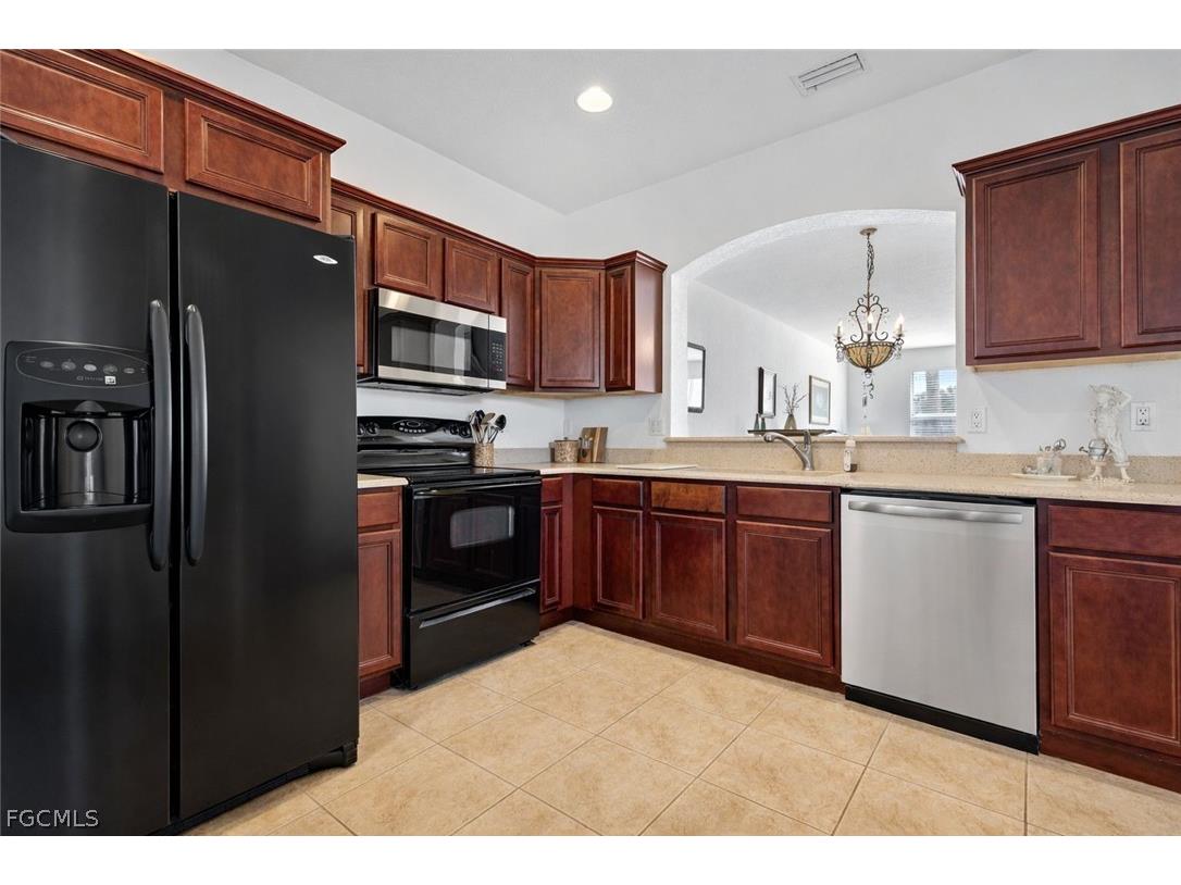 3364 Dandolo Circle Cape Coral FL 33909 2026012367 image6