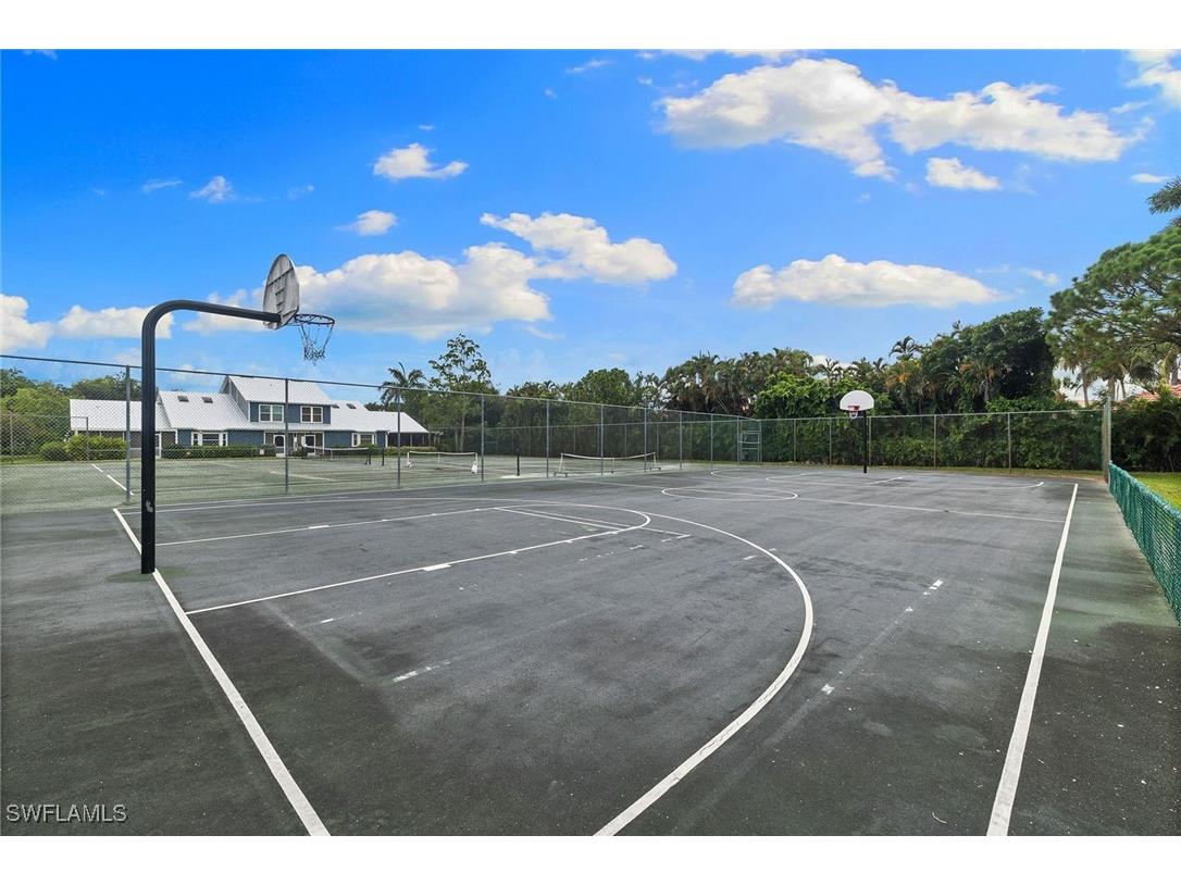 3364 Timberwood Circle Naples FL 34105 225062670 image28