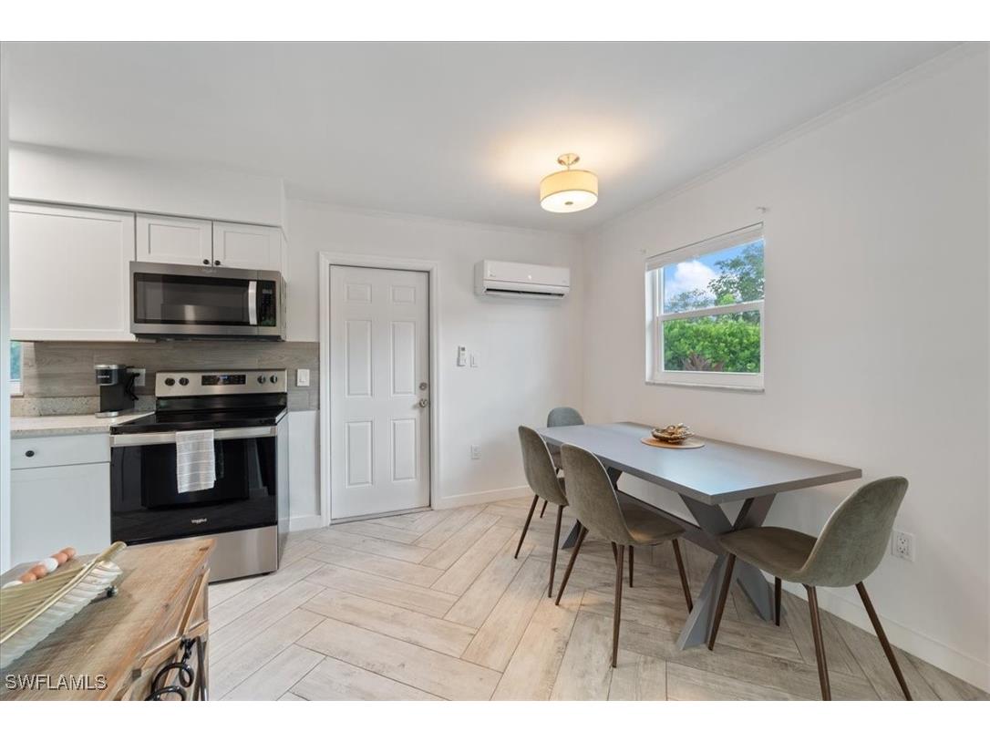 3365-3367 Estey Avenue Naples FL 34104 225067877 image17