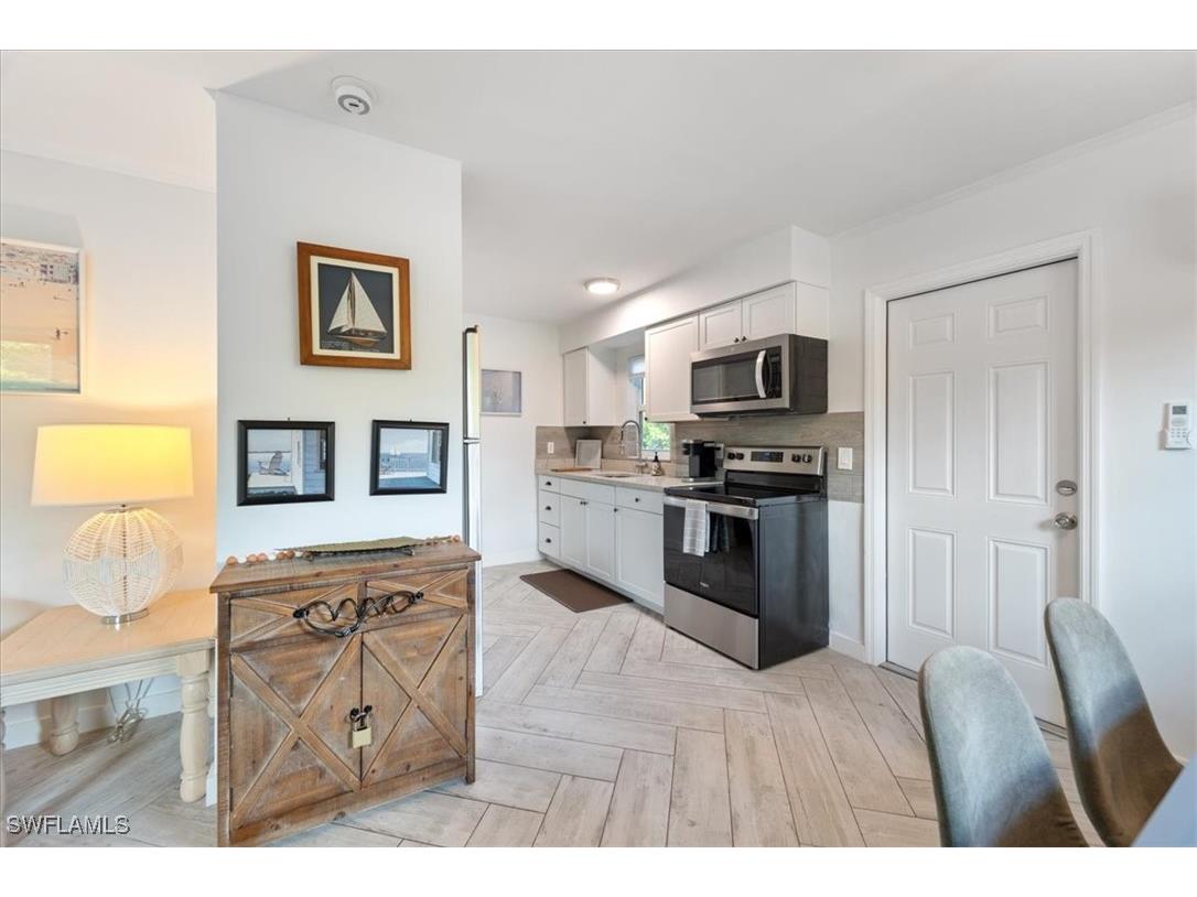 3365-3367 Estey Avenue Naples FL 34104 225067877 image18