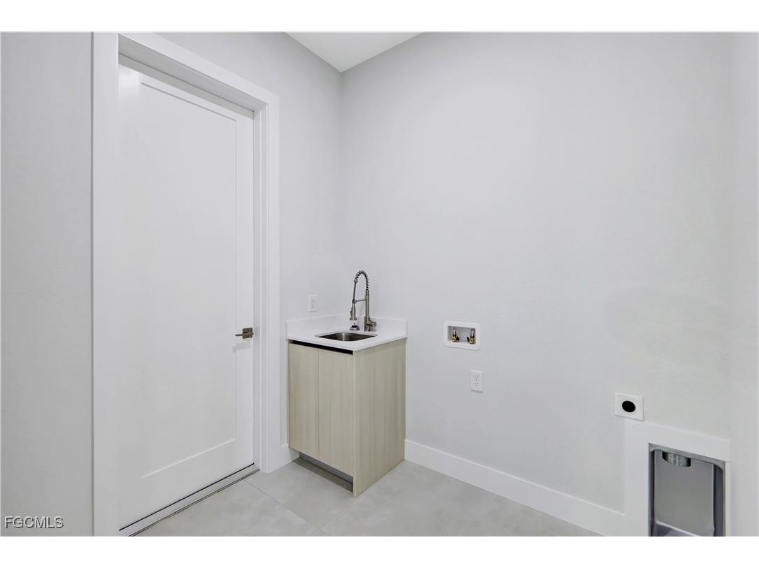 3366 72nd Avenue NE Naples FL 34120 2025018637 image29