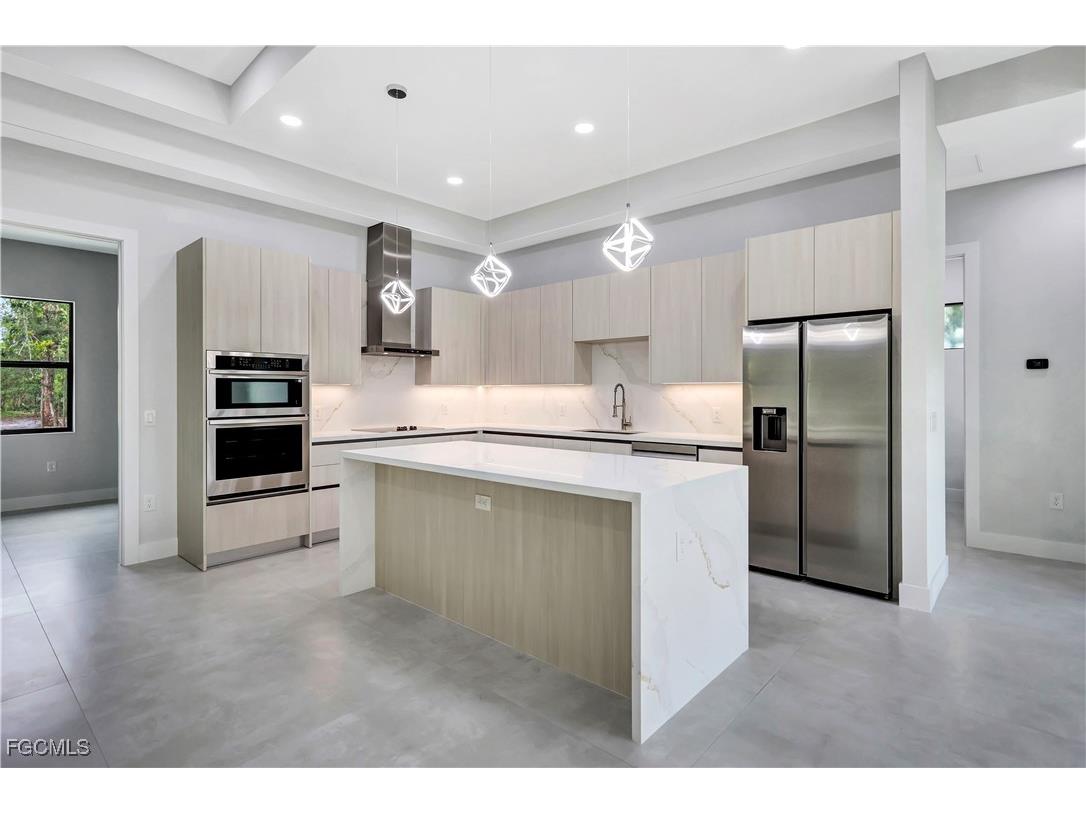 3366 72nd Avenue NE Naples FL 34120 2025018637 image5