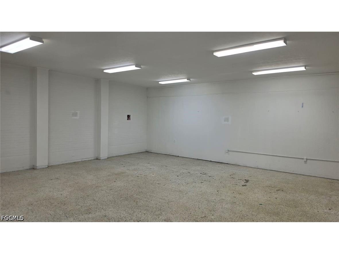 3366 Cleveland Avenue Fort Myers FL 33901 2026025223 image3