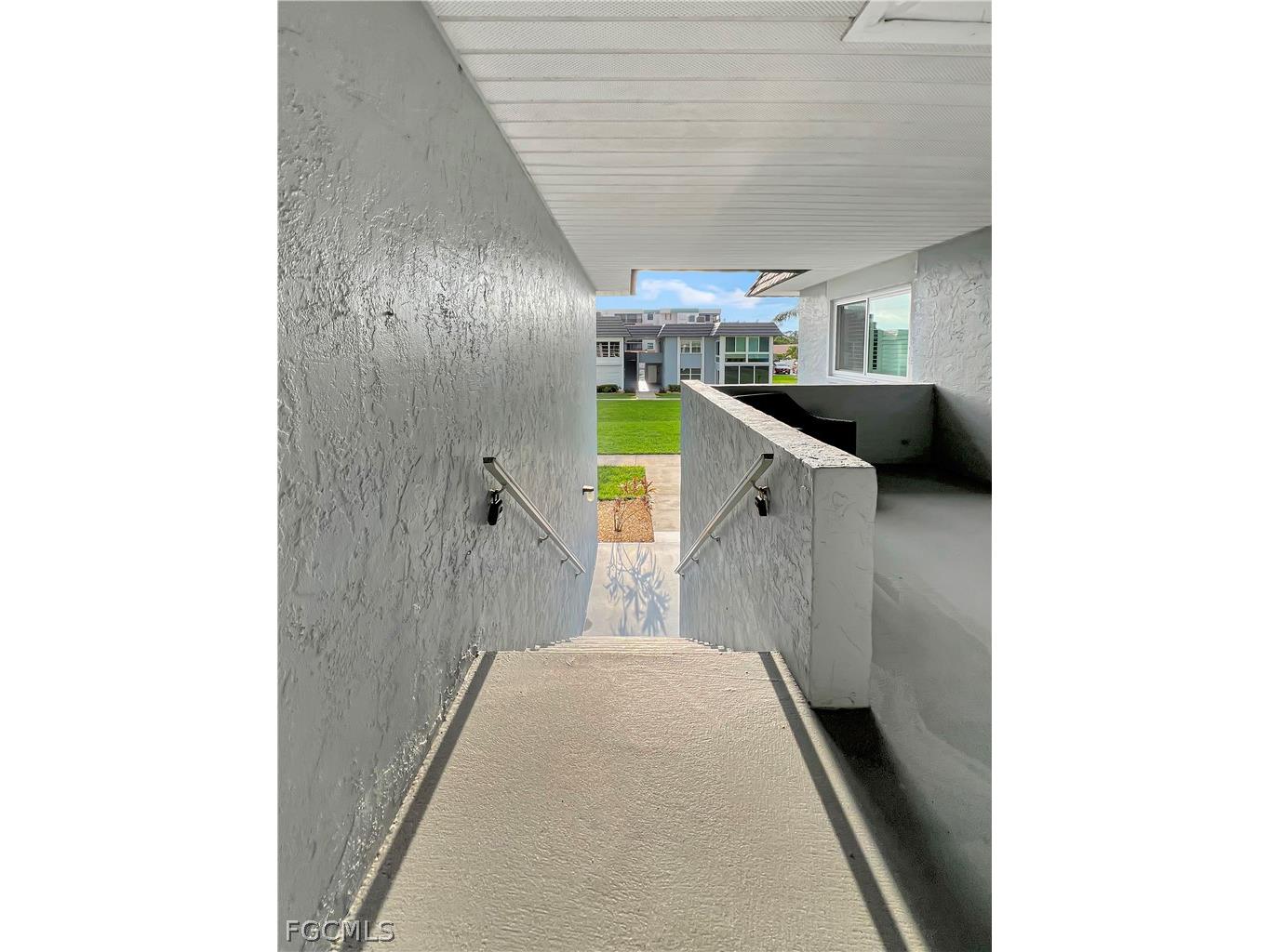 3366 N Key Drive #7 North Fort Myers FL 33903 2026011305 image36