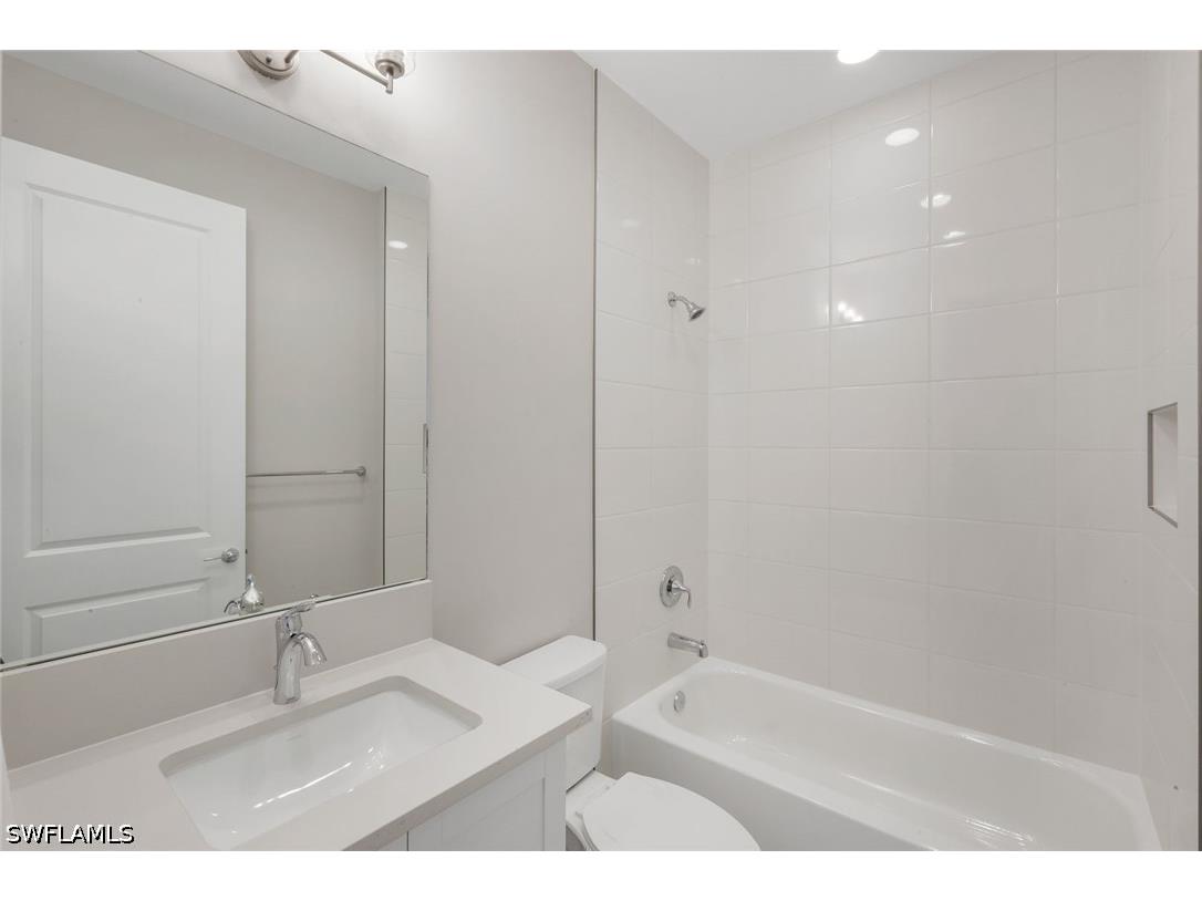 3368 Meloy Drive Fort Myers FL 33905 226011990 image14