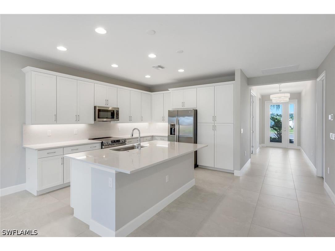 3368 Meloy Drive Fort Myers FL 33905 226011990 image6