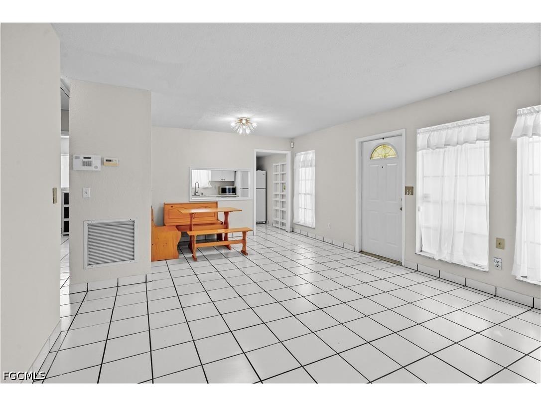 3369 Yukon Circle #1 Fort Myers FL 33907 2026026091 image10
