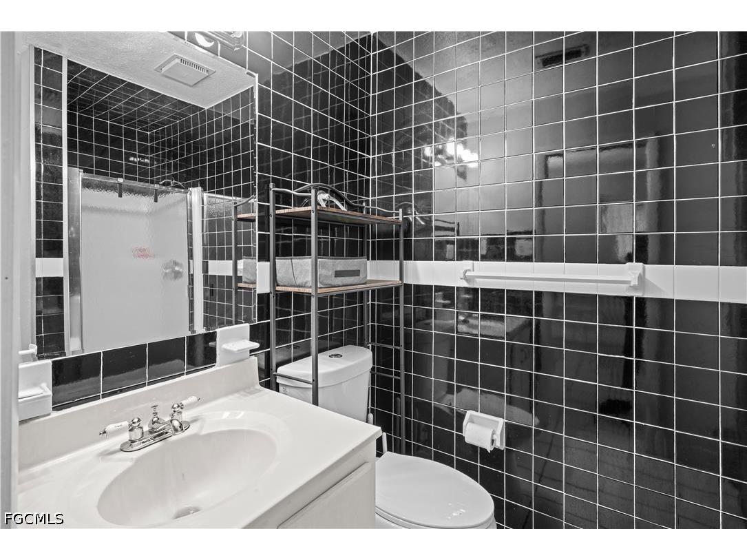3369 Yukon Circle #1 Fort Myers FL 33907 2026026091 image27