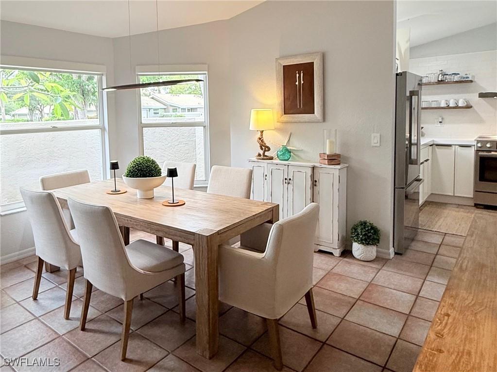 337 Emerald Bay Circle #U1 Naples FL 34110 225073990 image10