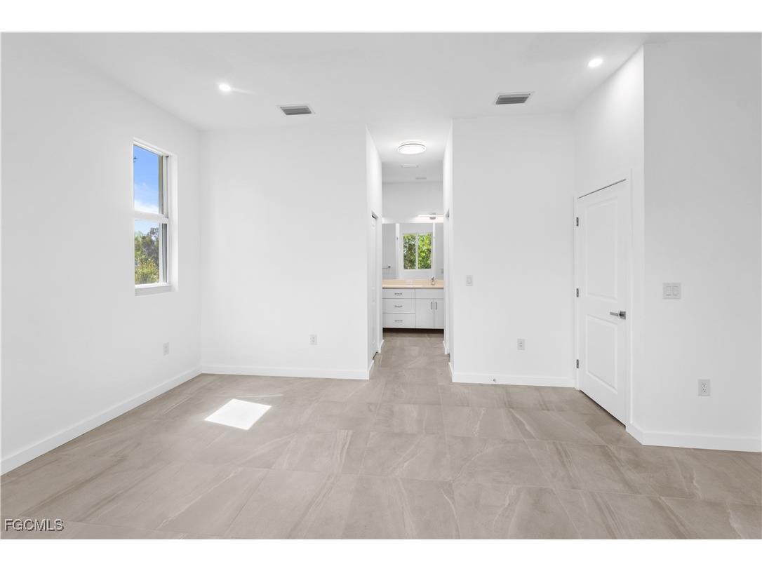 337 Jourferie Road Lehigh Acres FL 33974 2025012540 image20