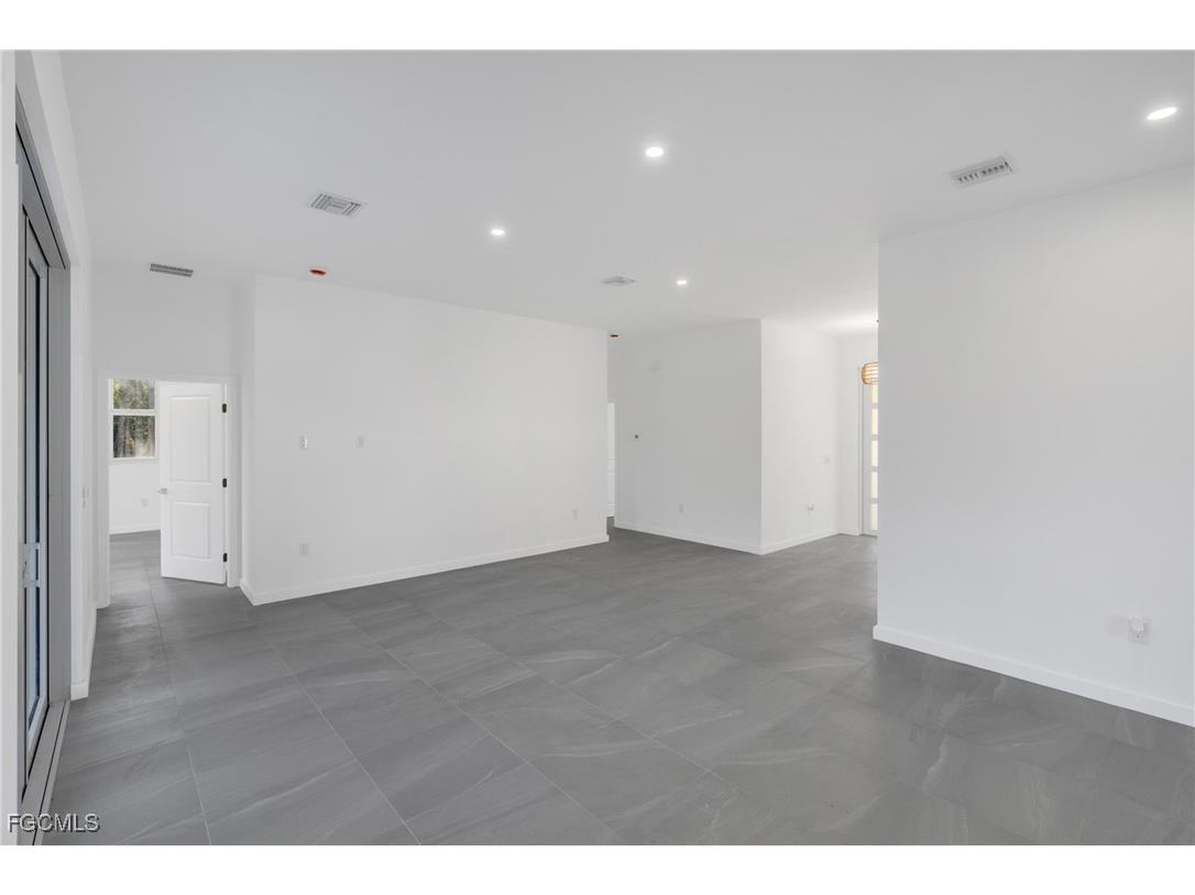 337 Jourferie Road Lehigh Acres FL 33974 2026002334 image16