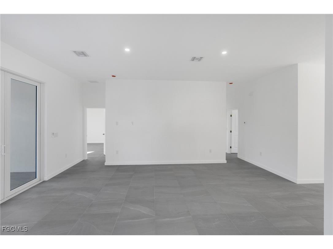 337 Jourferie Road Lehigh Acres FL 33974 2026002334 image17