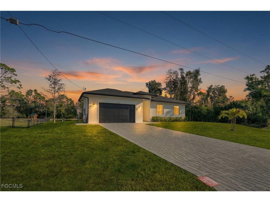 337 Jourferie Road Lehigh Acres FL 33974 2026002334 image8