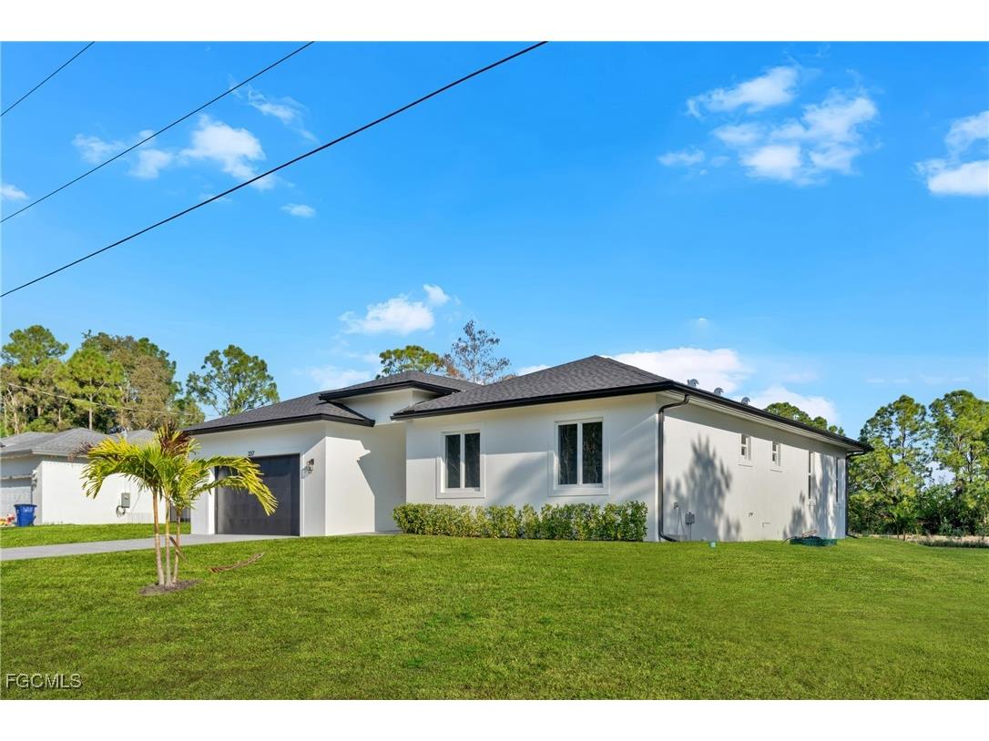337 Jourferie Road Lehigh Acres FL 33974 2026002334 image9
