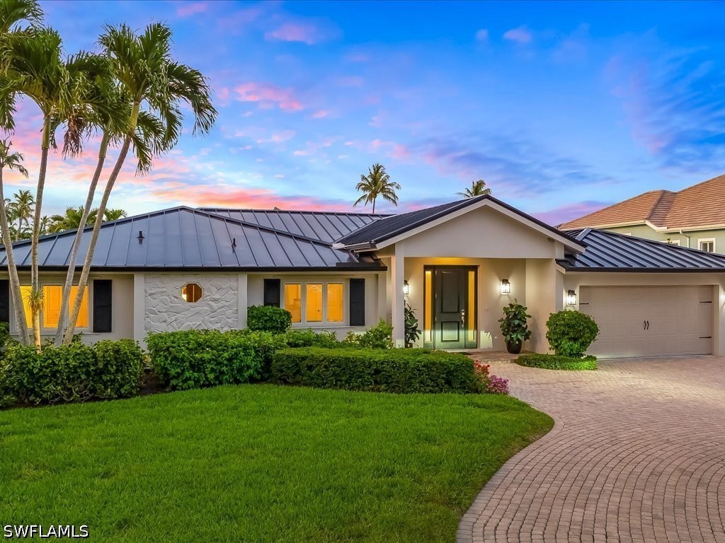 337 Mooring Line Drive Naples FL 34102 226016506 image2