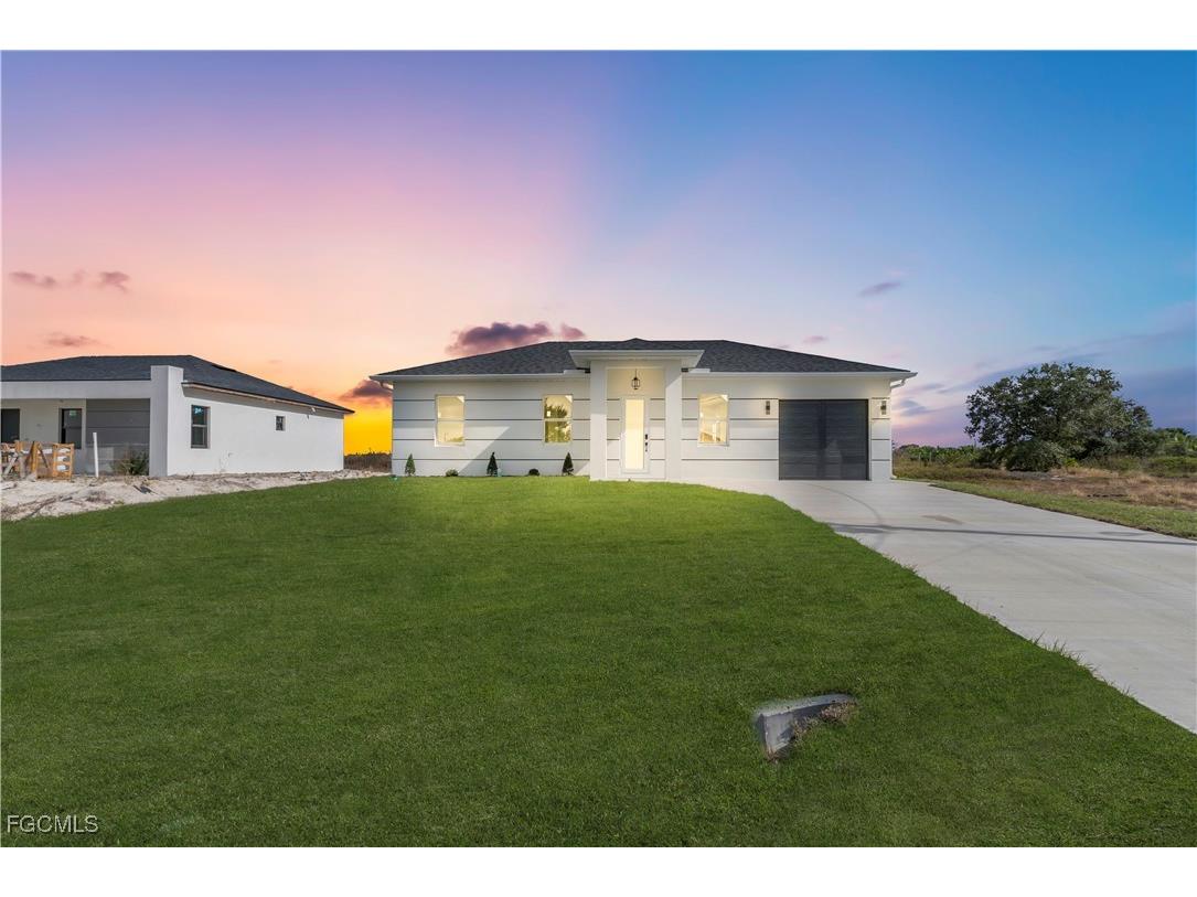 337 Rawlings Avenue Lehigh Acres FL 33974 2026003033 image4