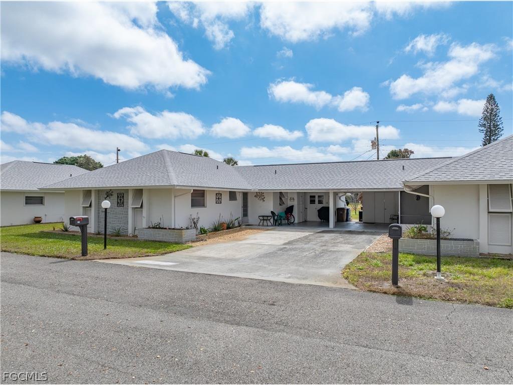 337 Richland Road Lehigh Acres FL 33936 2026010245 image1
