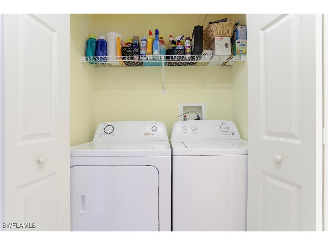 337 Robin Hood Circle #204 Naples FL 34104 225072687 image12